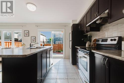 13 Arbourview Crescent, Kitchener, ON - Indoor Photo Showing Kitchen