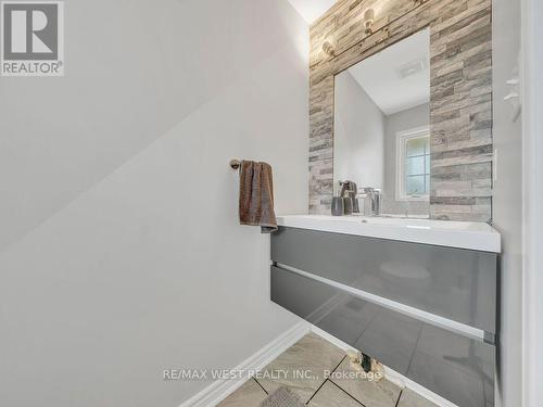 1369 Old Zeller Drive, Kitchener, ON - Other
