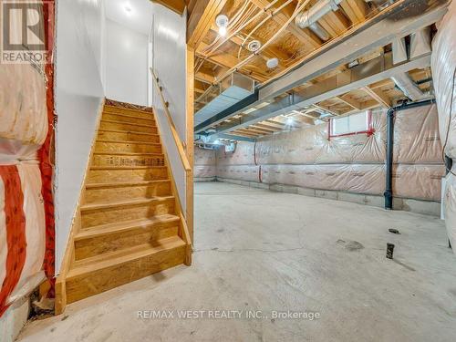 1369 Old Zeller Drive, Kitchener, ON - Indoor