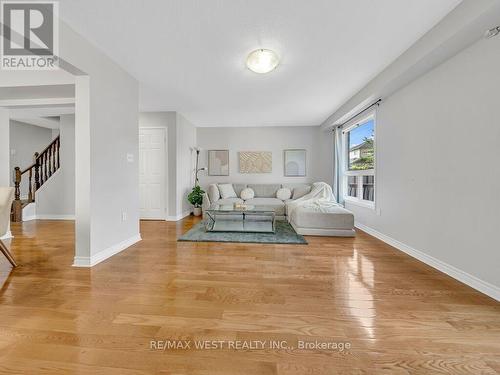 1369 Old Zeller Drive, Kitchener, ON - Indoor