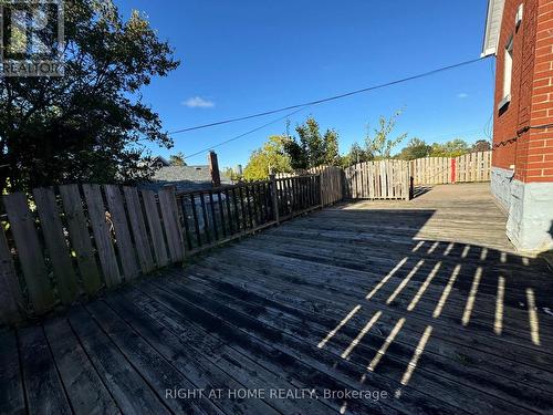 Lower - 950 Queens Boulevard, Kitchener, ON - Outdoor