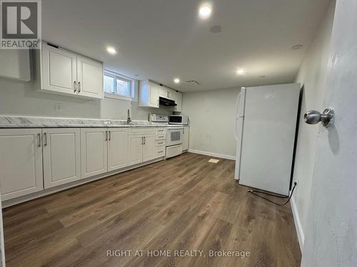 Lower - 950 Queens Boulevard, Kitchener, ON - Indoor
