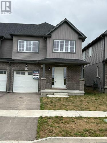 371 KENNINGTON WAY  London South (South W), ON N6L 0H4