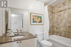 Bathroom - Upper - 