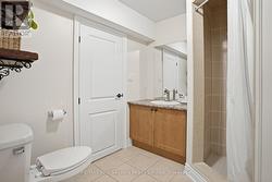 Bathroom - Lower - 