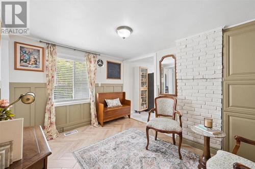 10 Macville Avenue, Kitchener, ON - Indoor