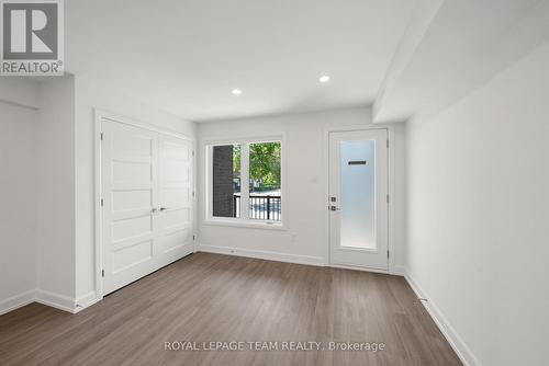 B - 1229 SHILLINGTON STREET , Ottawa, Ontario K1Z 6K6 3