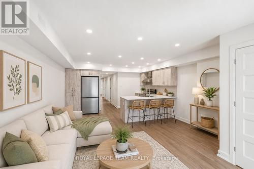 B - 1229 SHILLINGTON STREET , Ottawa, Ontario K1Z 6K6 4