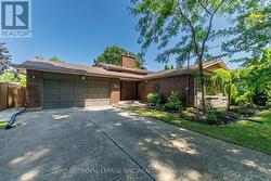 15 BLACK FRIARS ROAD St. Catharines (Lakeshore), ON L2N 2M8