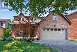 2175 MARGOT STREET Oakville, ON L6H 3M5