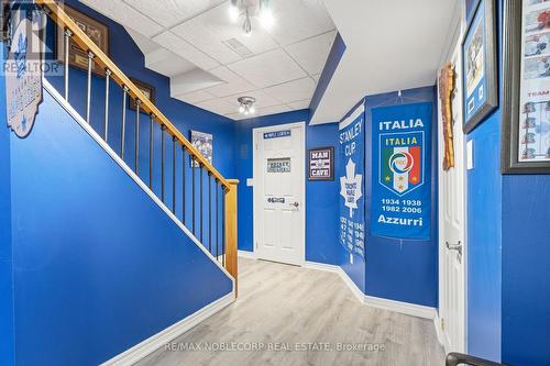 111 Emily Carr Crescent, Caledon, ON - Indoor Photo Showing Other Room