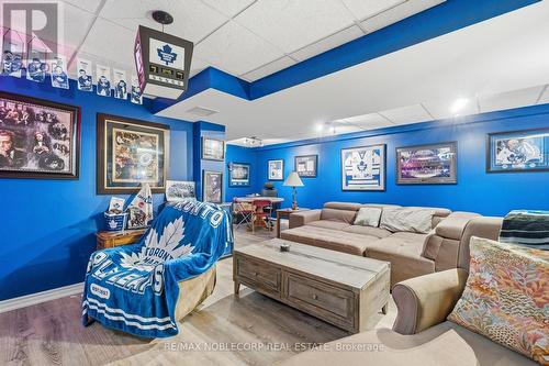 111 Emily Carr Crescent, Caledon, ON - Indoor