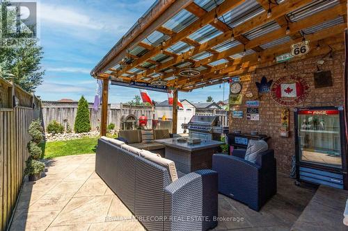111 Emily Carr Crescent, Caledon, ON - Outdoor With Deck Patio Veranda