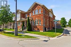 3216 ROBERT BROWN BOULEVARD Oakville, ON L6M 0P2