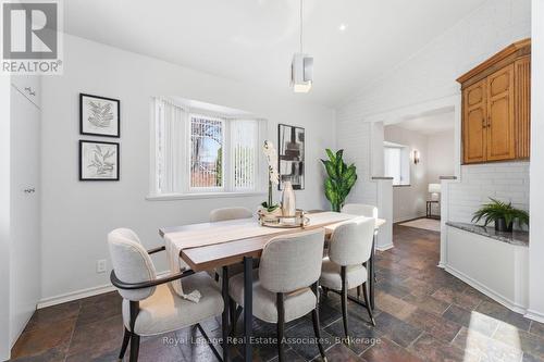 12 Wenonah Drive, Mississauga, ON - Indoor Photo Showing Dining Room