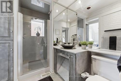 12 Wenonah Drive, Mississauga, ON - Indoor Photo Showing Bathroom