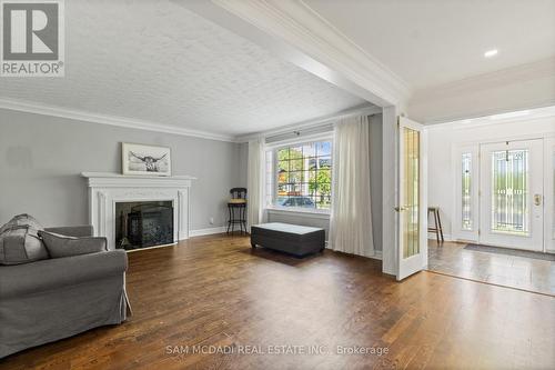 1195 Crestdale Road, Mississauga, ON - Indoor Photo Showing Living Room With Fireplace