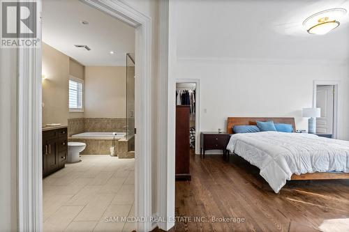 1195 Crestdale Road, Mississauga, ON - Indoor Photo Showing Bedroom