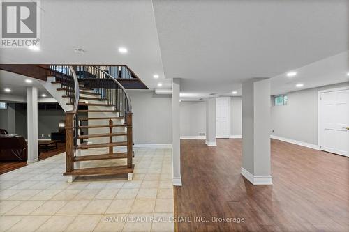 1195 Crestdale Road, Mississauga, ON - Indoor