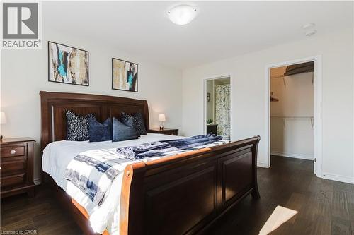 13 Arbourview Crescent, Kitchener, ON - Indoor Photo Showing Bedroom