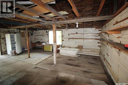 700 York Street, Indian Head, SK - Indoor Photo Showing Garage