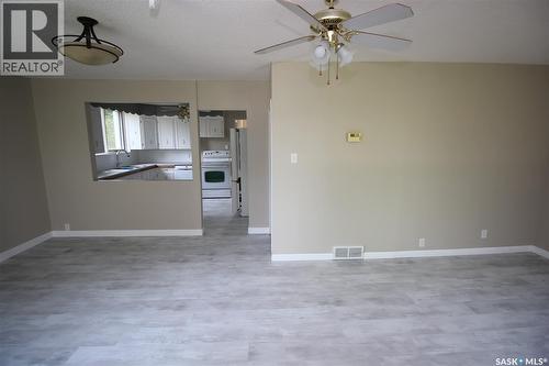 700 York Street, Indian Head, SK - Indoor