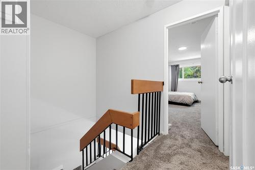 4005 Gordon Road, Regina, SK - Indoor