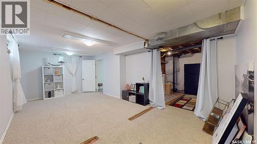1333 Empress Street, Regina, SK - Indoor