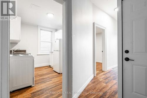 3 - 221 HAMILTON ROAD , London East, Ontario N5Z 1P9 2