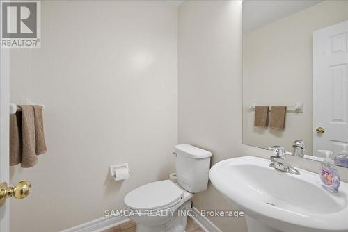 58 Hunter Way, Brantford, ON - Indoor Photo Showing Bathroom