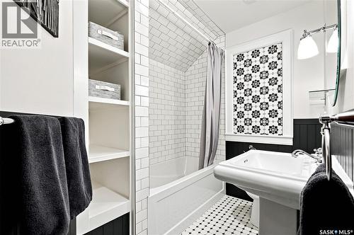 616 Rusholme Road, Saskatoon, SK - Indoor
