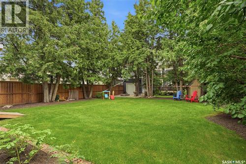 616 Rusholme Road, Saskatoon, SK - Outdoor With Backyard