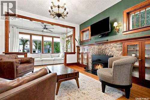 616 Rusholme Road, Saskatoon, SK - Indoor Photo Showing Living Room With Fireplace