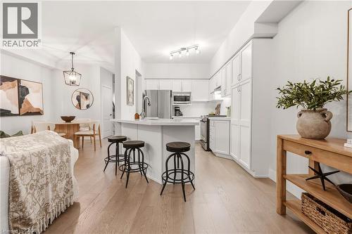 1361 Stephenson Drive, Burlington, ON - Indoor Photo Showing Kitchen