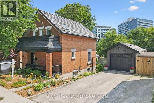 131 SURREY STREET E  Guelph (Downtown), ON N1H 3R1