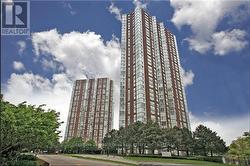 3709 - 7 CONCORDE PLACE Toronto, ON M3C 3N4
