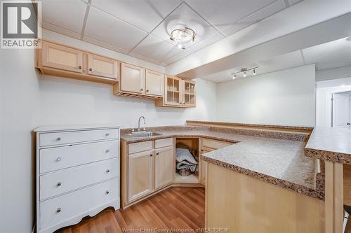 205 Whisper Creek Circle, Tecumseh, ON - Indoor Photo Showing Kitchen