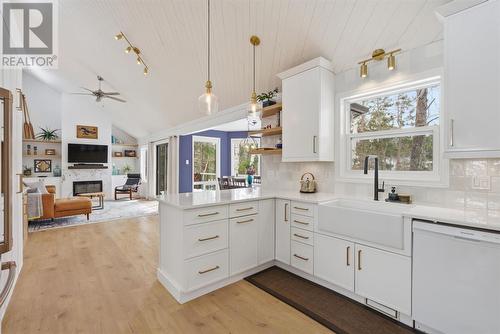 1161 Lau Camp Rd, Algoma Mills, ON - Indoor Photo Showing Kitchen With Upgraded Kitchen