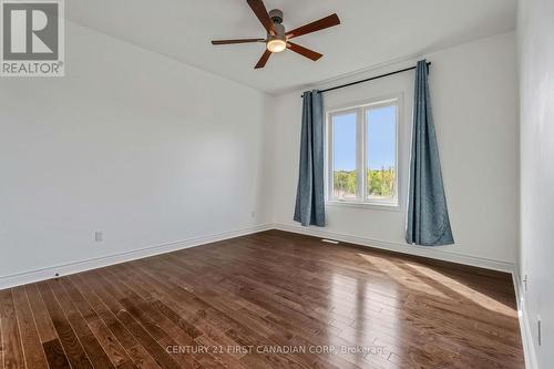 569 Eclipse Walk, London North (North B), ON - Indoor Photo Showing Other Room
