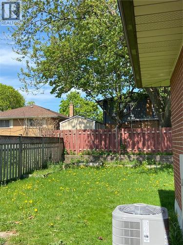 194 River Road E Unit# Upper, Kitchener, ON - Outdoor