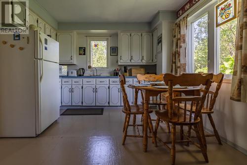 82 Valley Road, Corner Brook, NL - Indoor Photo Showing Dining Room