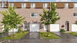55 - 121 CENTENNIAL ROAD  Toronto, ON M1C 1Z7