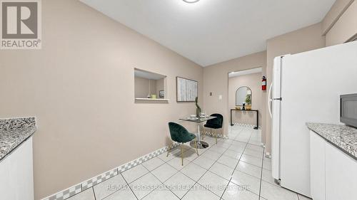 70 Halfmoon Square, Toronto, ON - Indoor