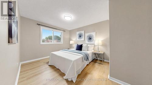 70 Halfmoon Square, Toronto, ON - Indoor Photo Showing Bedroom