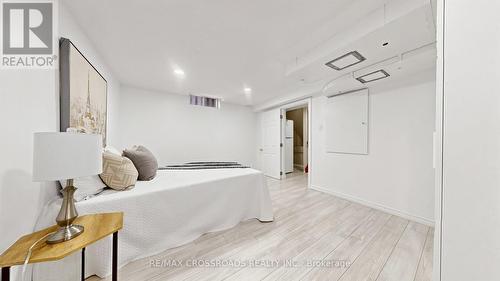 70 Halfmoon Square, Toronto, ON - Indoor