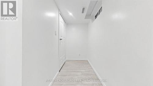 70 Halfmoon Square, Toronto, ON - Indoor Photo Showing Other Room