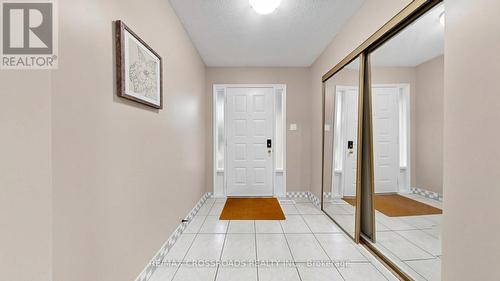 70 Halfmoon Square, Toronto, ON - Indoor Photo Showing Other Room