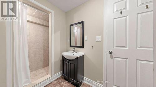 78 Alameda Circle, Vaughan, ON - Indoor Photo Showing Bathroom