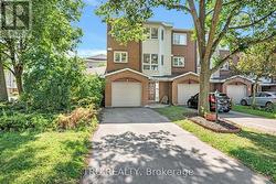 G - 270 DALEHURST DRIVE Ottawa, ON K2G 4M8