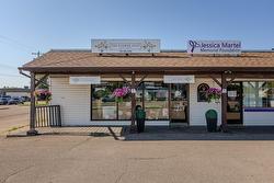 9918 104 Street Morinville, AB T8R 1R8